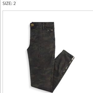 Kut From the Kloth Camo Skinny Ankle Pant